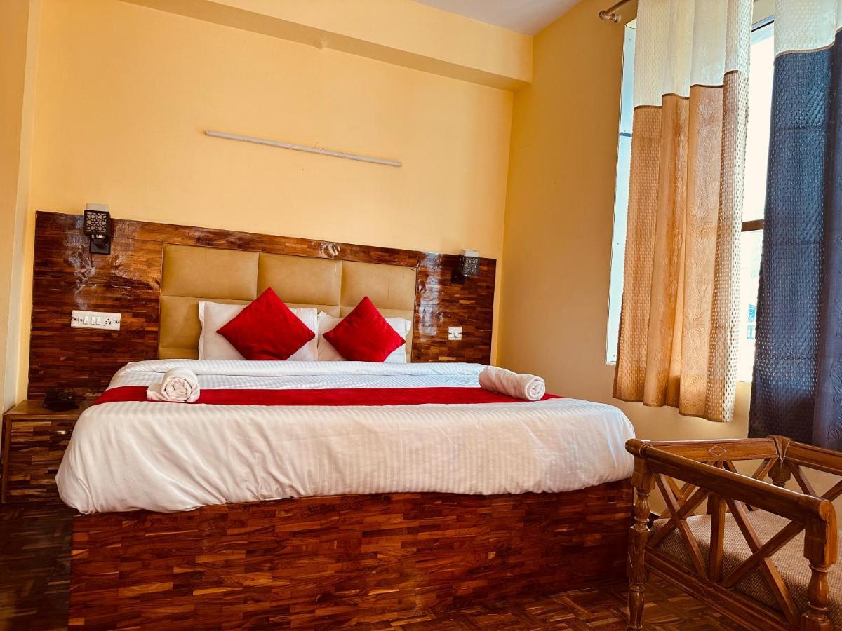 Hotel Grand Kalinga - Near Volvo Bus Stand Manali Eksteriør bilde