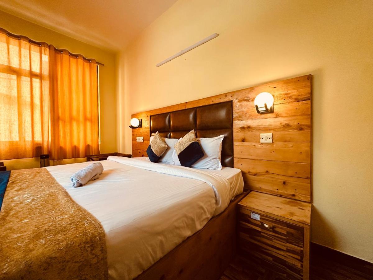 Hotel Grand Kalinga - Near Volvo Bus Stand Manali Eksteriør bilde